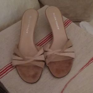 Ellen Tracy suede sandal slides